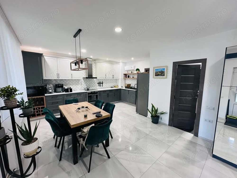 Semicentral - Vanzare casa renovata