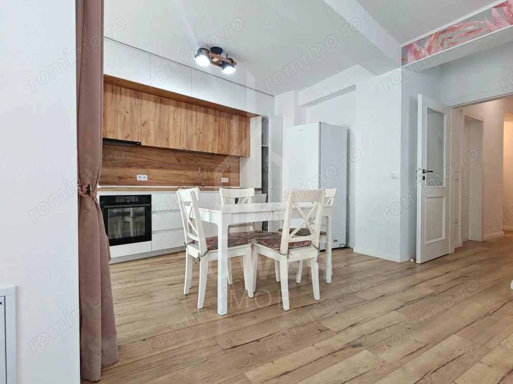 Apartament vânzare  et.1 Modern 70 mp utili zona Brana