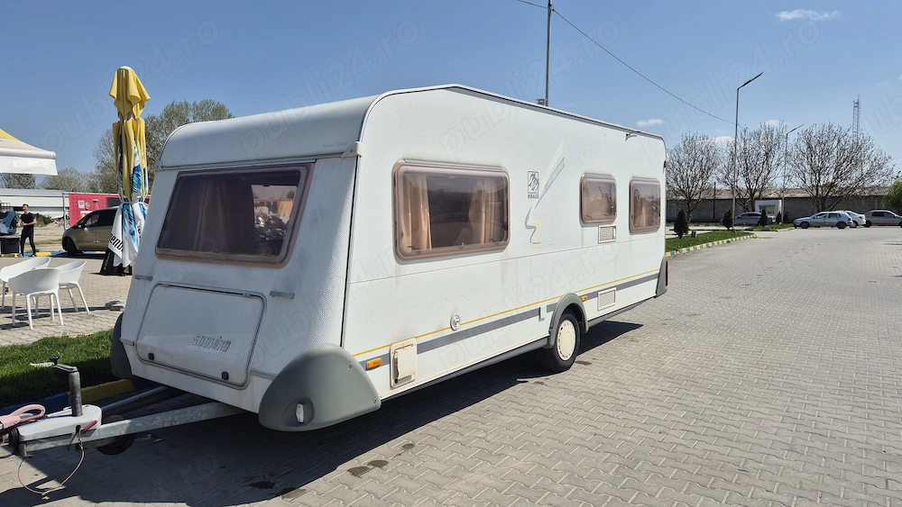 Knaus 550 2001, panouri, cort