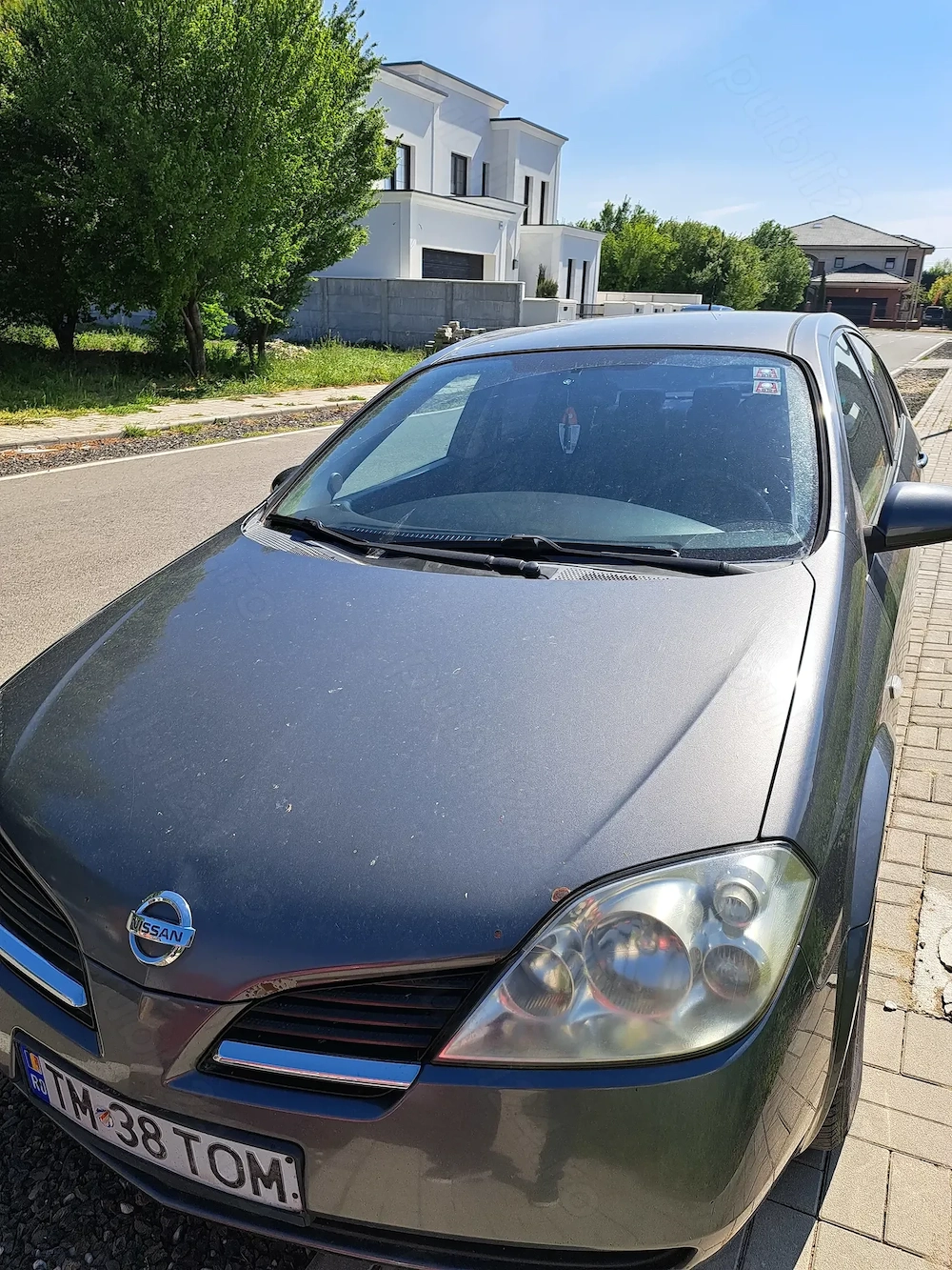 Vand Nissan Primera 1,6 benzina