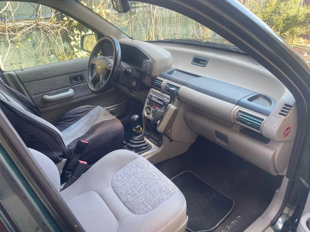 Land Rover-freelander-an2000