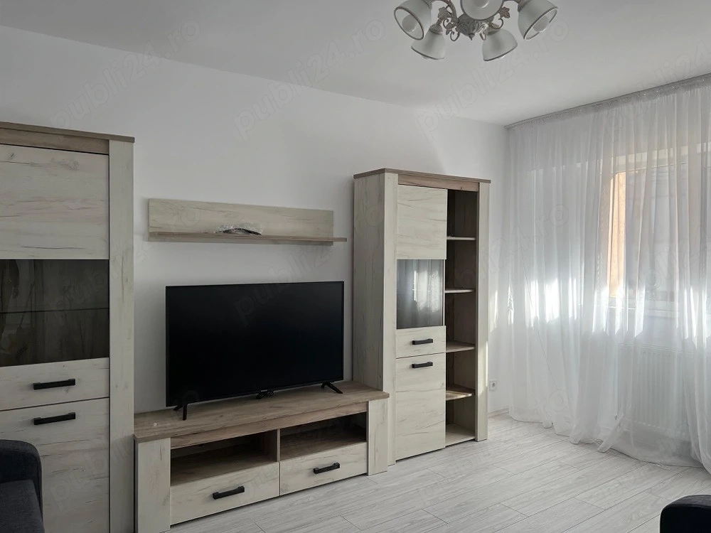 Apartament cu 3 camere zona Vidin