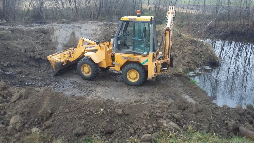 Buldoescavator Foredil 