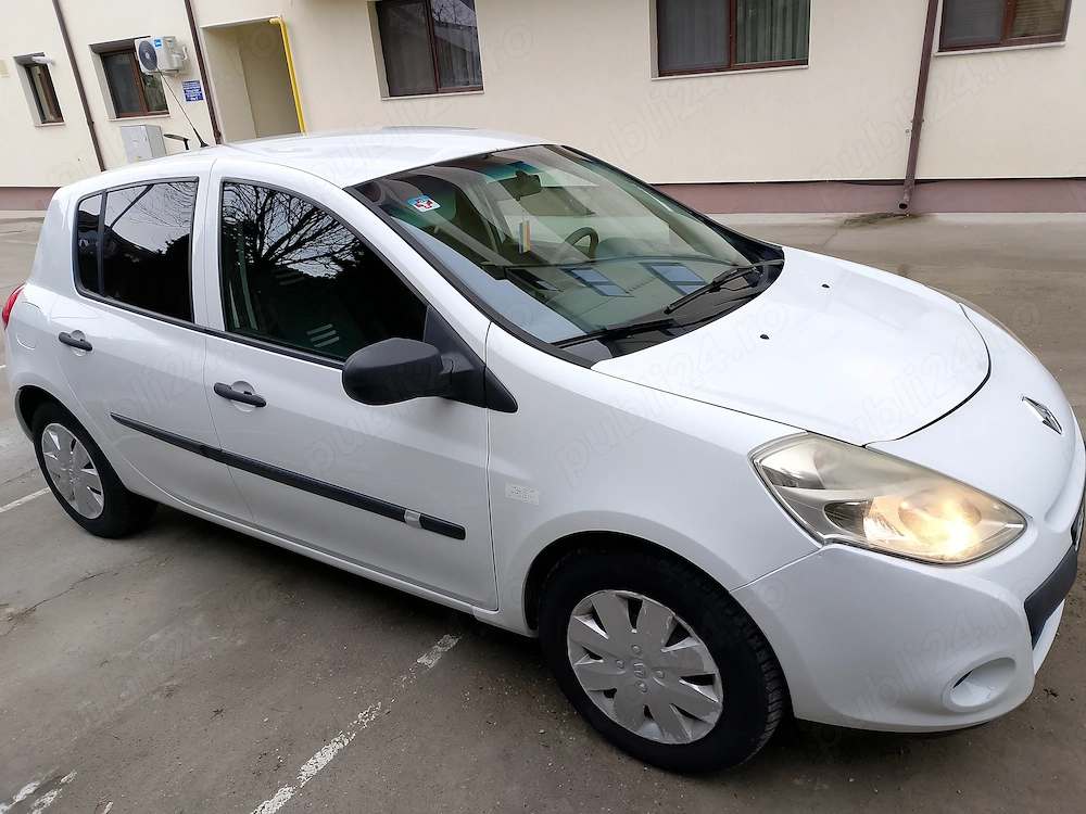 Vând Renault Clio 3 