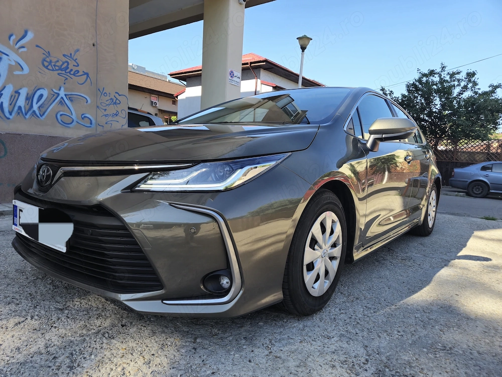 Vand - Toyota Corolla Sedan 13200  km