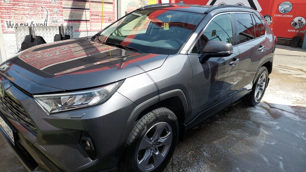 De vanzare: Toyota RAV4 2.5 HEV Dynamic 4x4 CVT   Garantie TOYOTA Inclusa