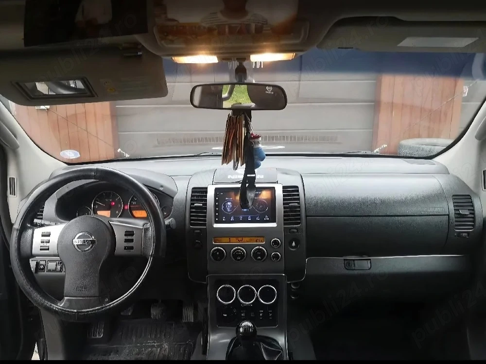 vand Nissan Patfinder