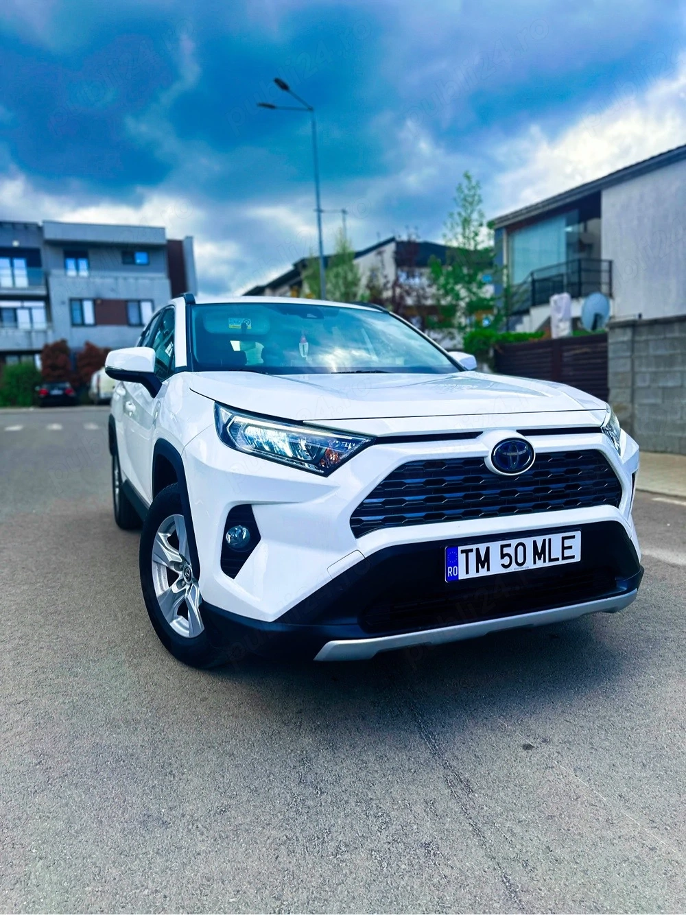 Toyota RAV4 Hybrid 2019 | 222 CP | Automată | AWD | 53.000 km