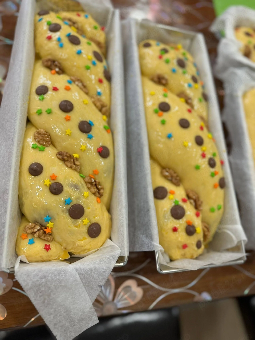 Vând porci de aproximativ 