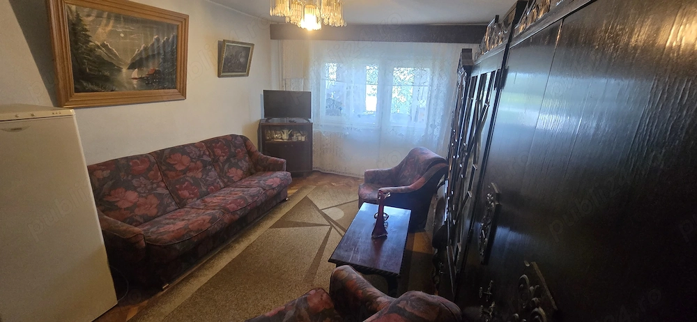 Apartament cu 2 camere în Craiovița Nouă, zona Bigul Vechi.