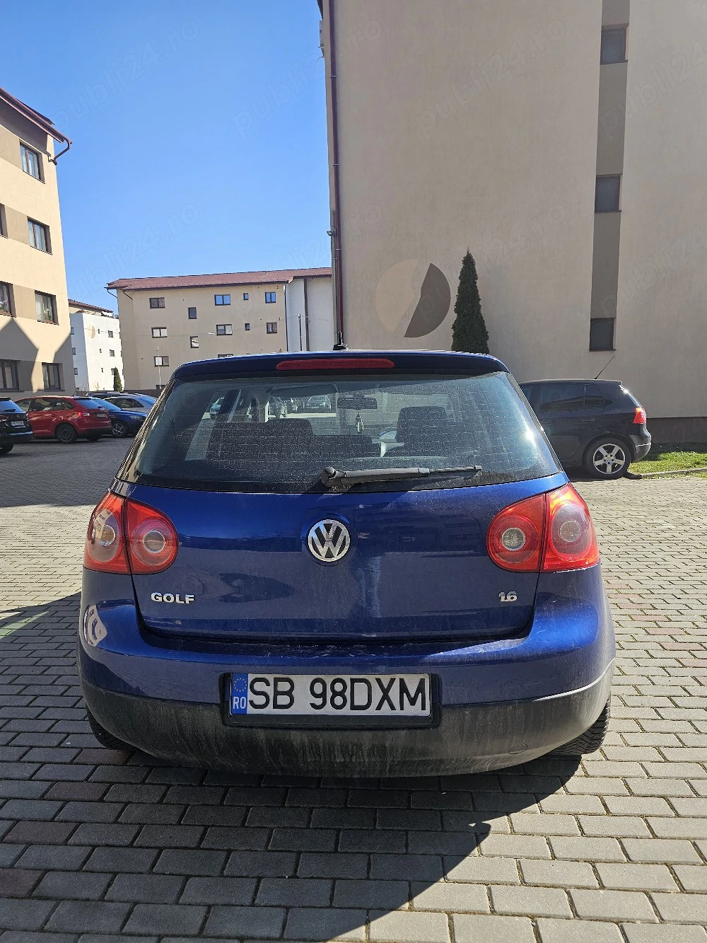 Volkswagen Golf 5 - 1.6 benzină - cu dotari