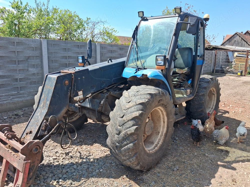Manitou new holland lm435a