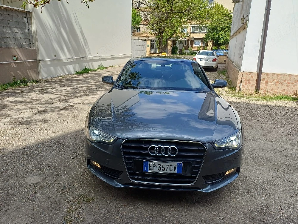 Vand Audi A5 an 2013 D  2 L euro 6 la 5800 euro 