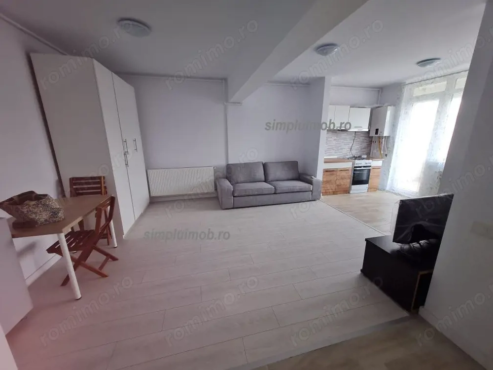 Studio Cu Centrala Proprie Etaj Intermediar