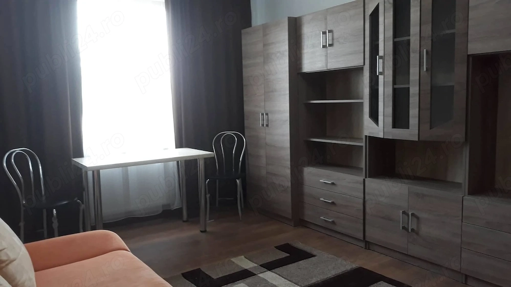 Garsoniera de vanzare, 30 mp, cart. Dealul Florilor