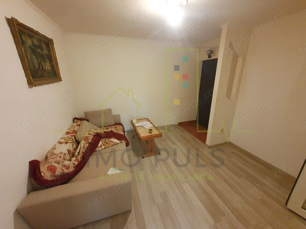 Bucatarie separata. Centrala proprie. Bloc izolat.