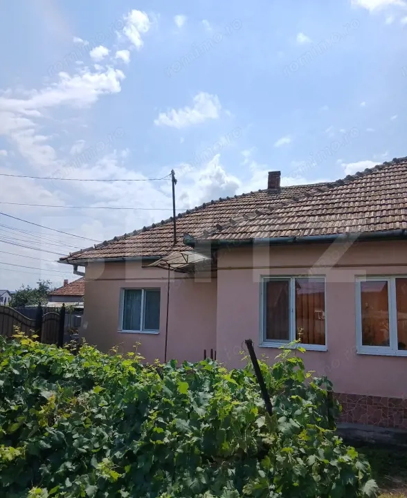 Casa individuala, 3 camere, 77 mp utili, teren 360 mp, in Someșeni