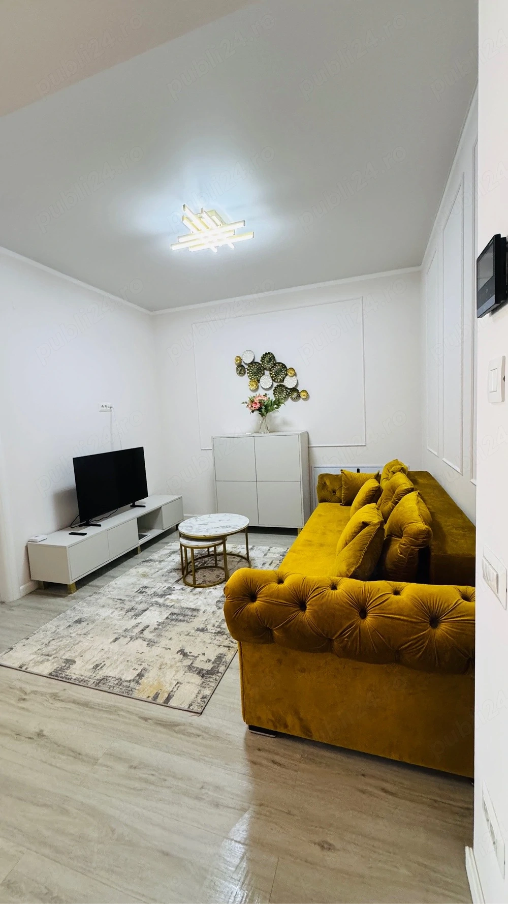 Direct proprietar, inchiriez apartament de 2 camere care este la a doua inchiriere.