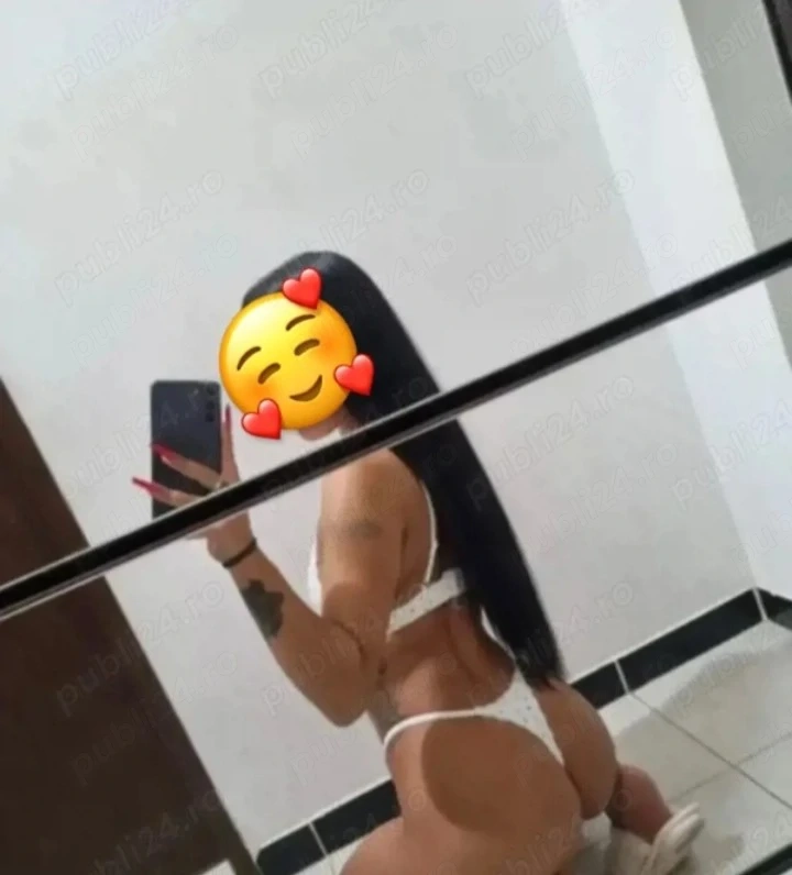 buna sunt melissa am locatie si la tine .