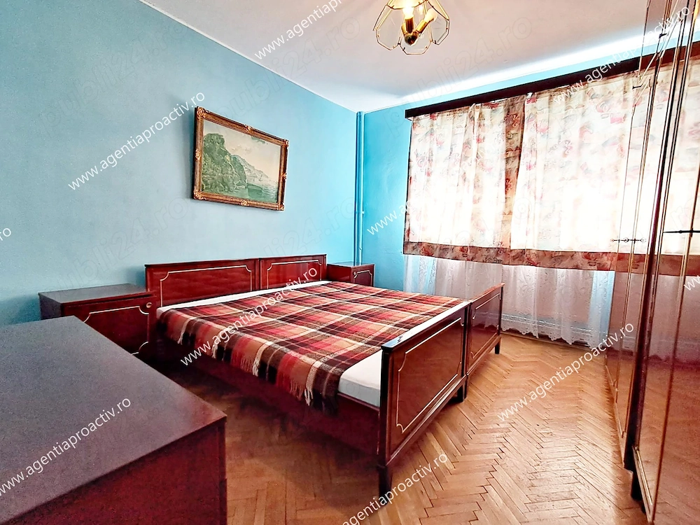 Apartament 3 camere decomandat, etaj 2, Micro 21   centrală termica