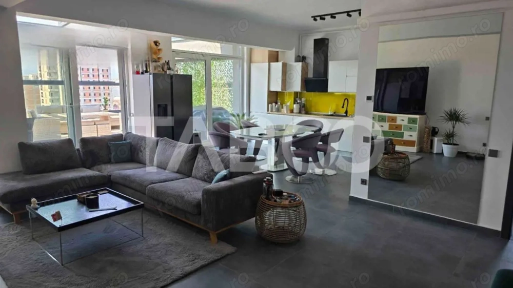 Penthouse de lux cu vedere panoramica spre munti Sibiu