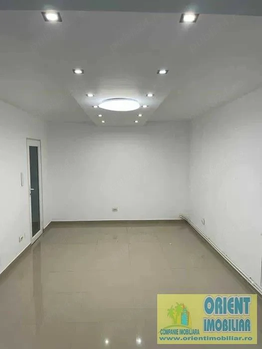 Casa de Cultura, de inchiriat spatiu comercial, parter, gaze