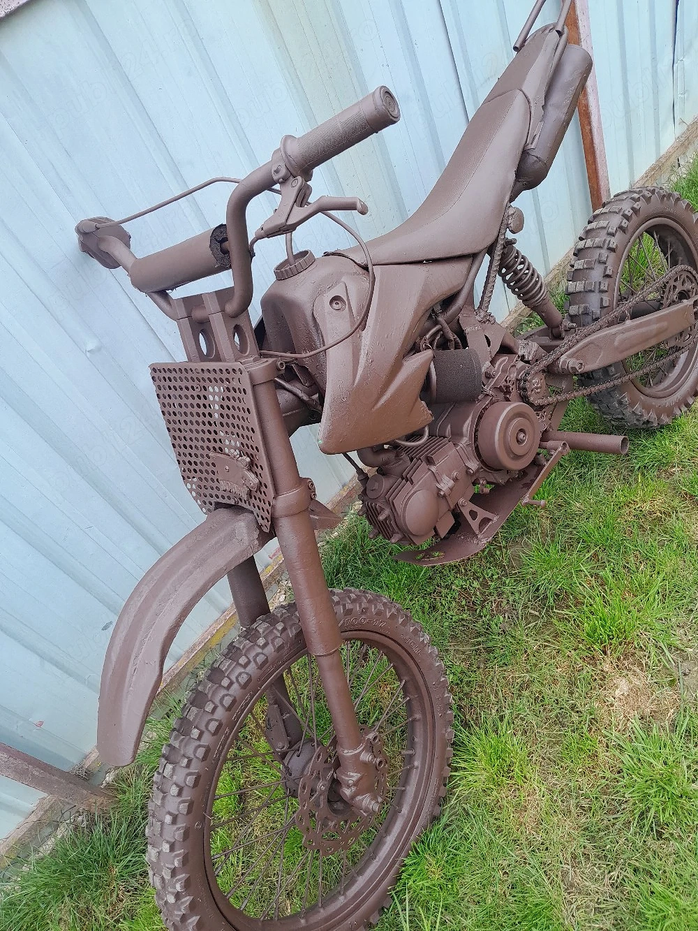 vând cross 2000 lei fix