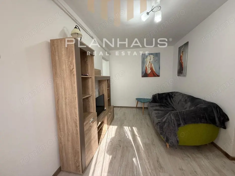 Inchiriere 2 camere ,Enescu zona Facultatii de Inginerie Baia Mare,etaj 1