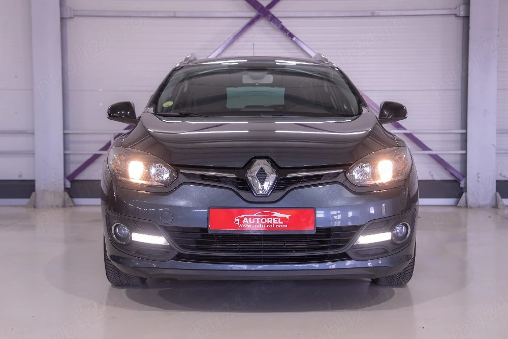 Renault Megane Facelift  Recent Înmatriculat  Limited Navigație Climatronic 