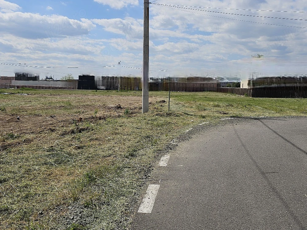 Teren in Mosnita la asfalt langa Esso