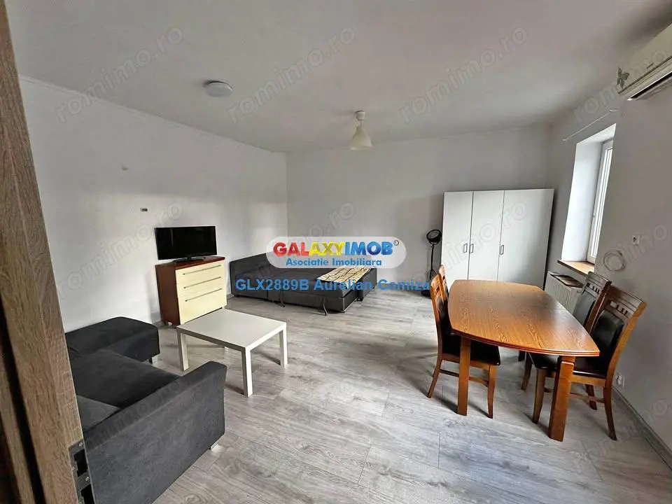 Inchiriere apartament 2 camere zona Mosilor suprafata 47mp etaj 2