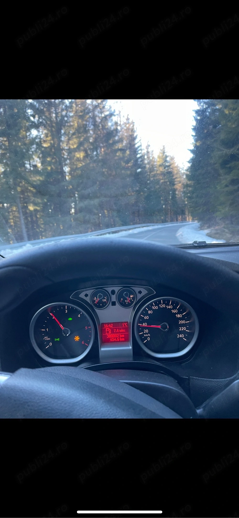     Piese Ford Focus 2008–2011 facelift 1.6 diesel – motor / turbină  / caroserie / faruri 