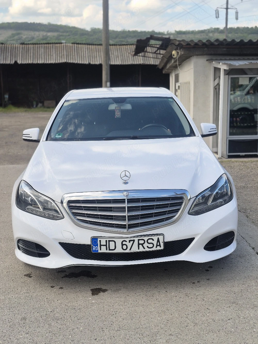 Vand Mercedes E 2016