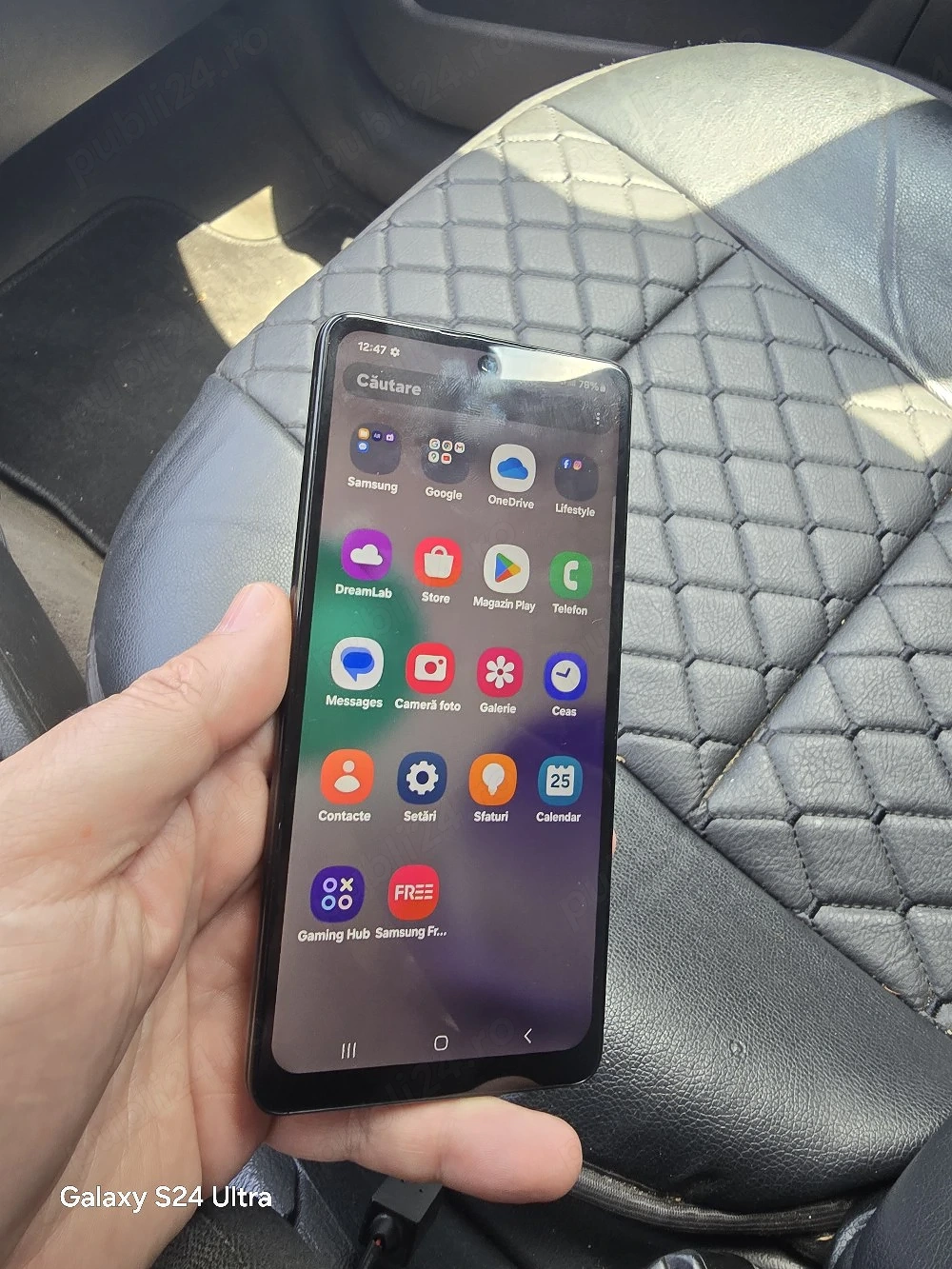 Samsung A72 128gb 6gb ram cu card 128gb inclus si încărcător stare foarte buna perfect funcțional 