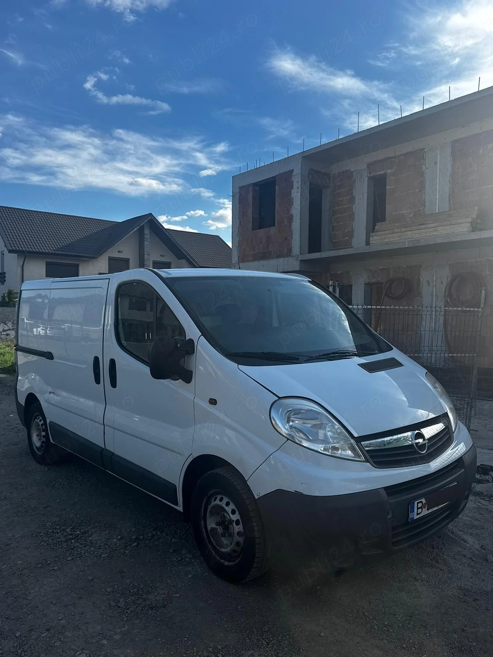 Opel vivaro 2.0 2012