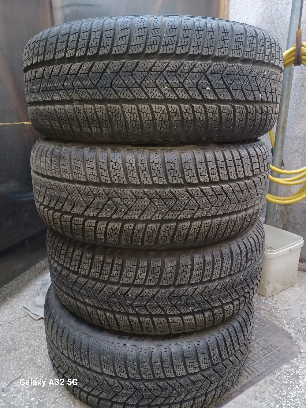 Cauciuc de Iarna Pirelli