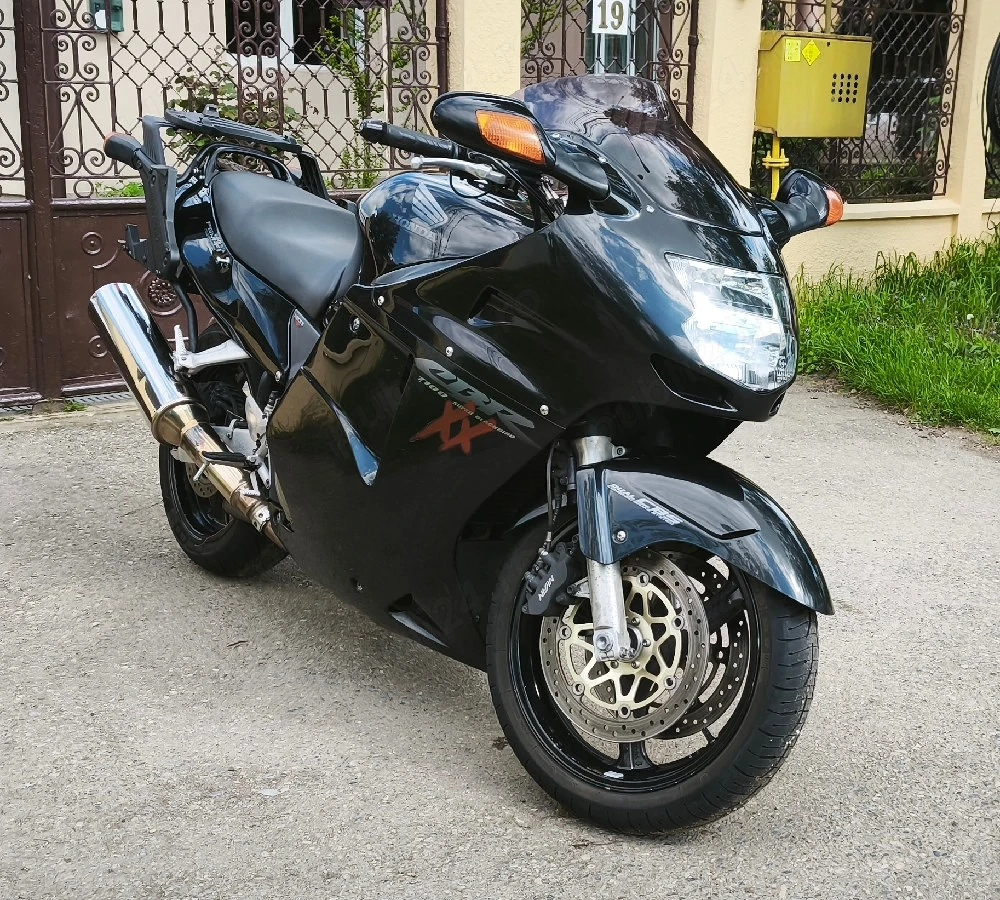 Honda CBR 1100XX Super Balckbird