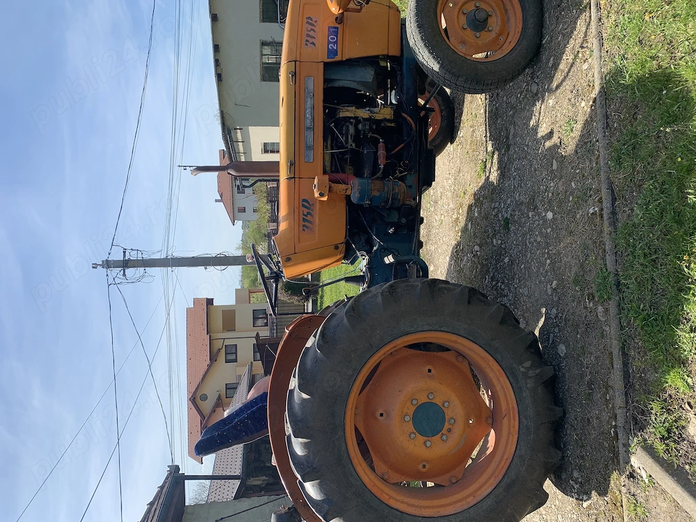 Vând tractor Fiat
