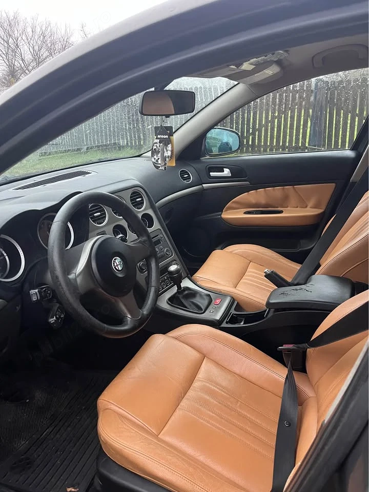 Vand Dezmembrez Alfa Romeo 159!