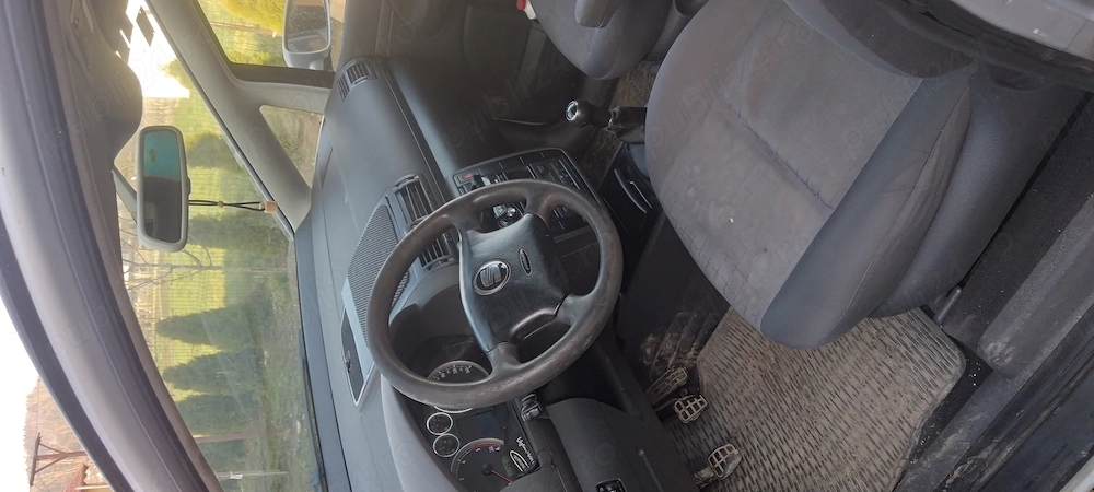 Se vinde seeat alahambra din 2002 masina întreținută și gata de drum cu acte în regula și fiscal