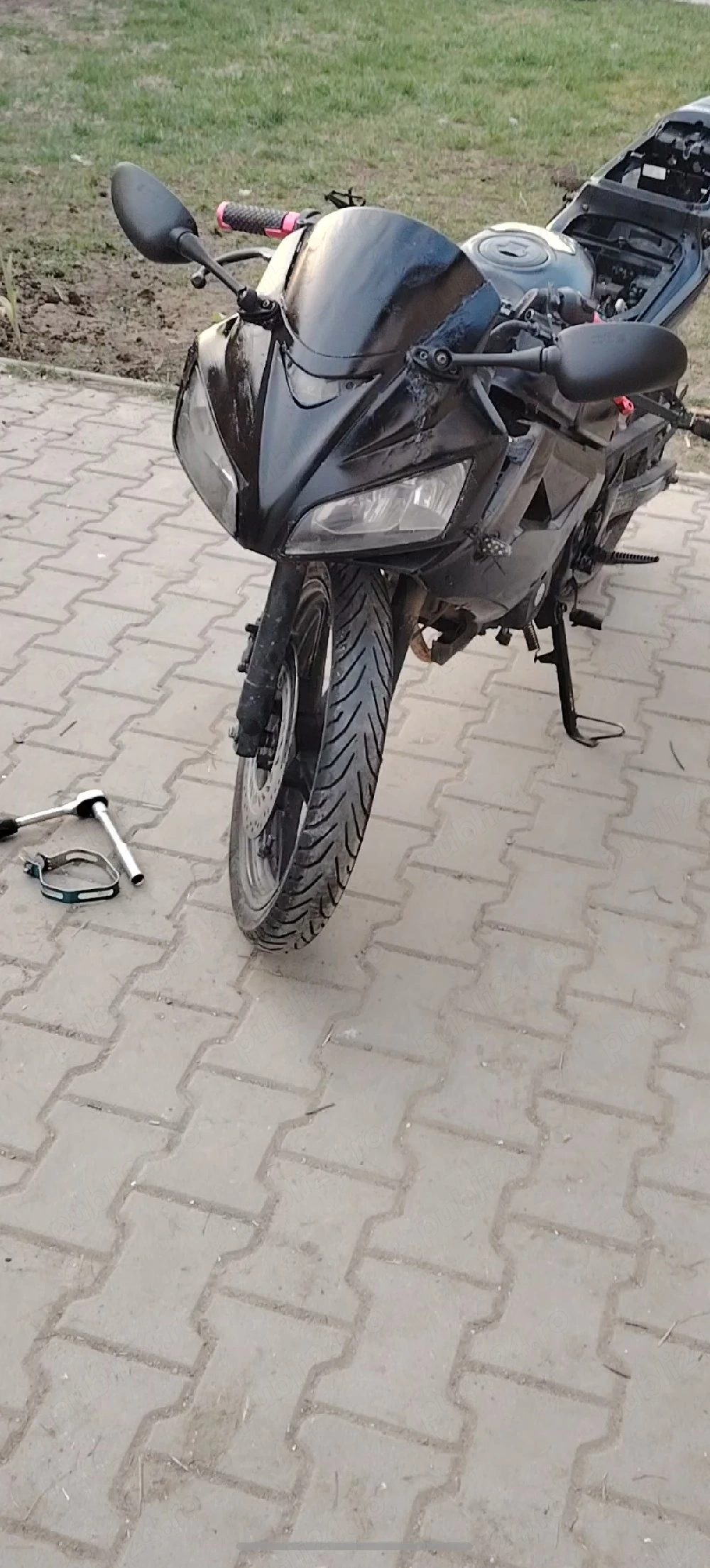 Vând honda cbr 125 j39 2009