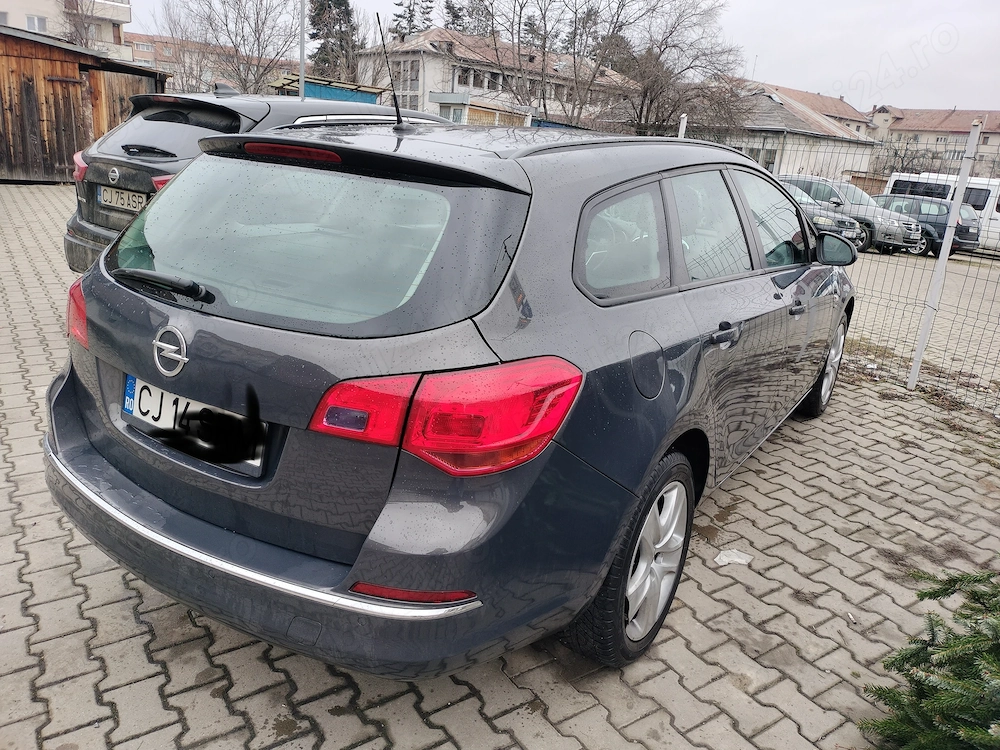 Vând Opel Astra 