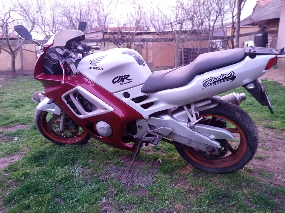 De vânzare motocicletâ Honda cbr 600 f3