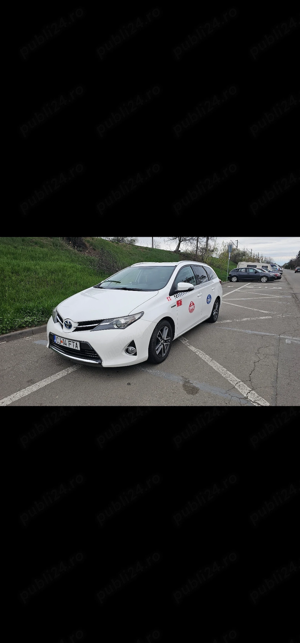 Vand Toyota Auris Hibrid