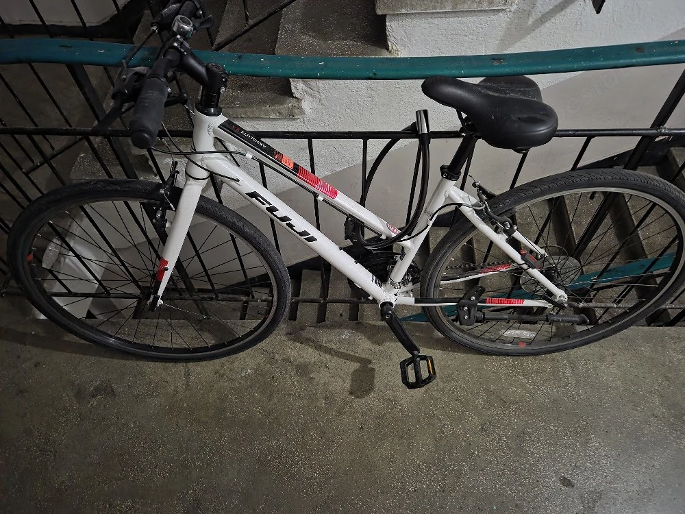 Vand Bicicleta Fuji Unisex 2025