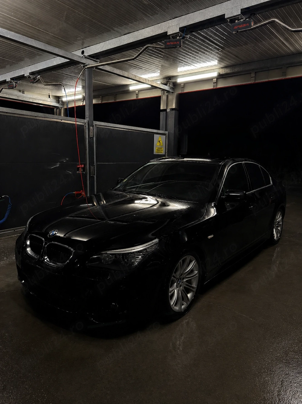 BMW Seria 5 E60 LCI 520d 163cp M47 Negru M Paket - Jante Style 135M