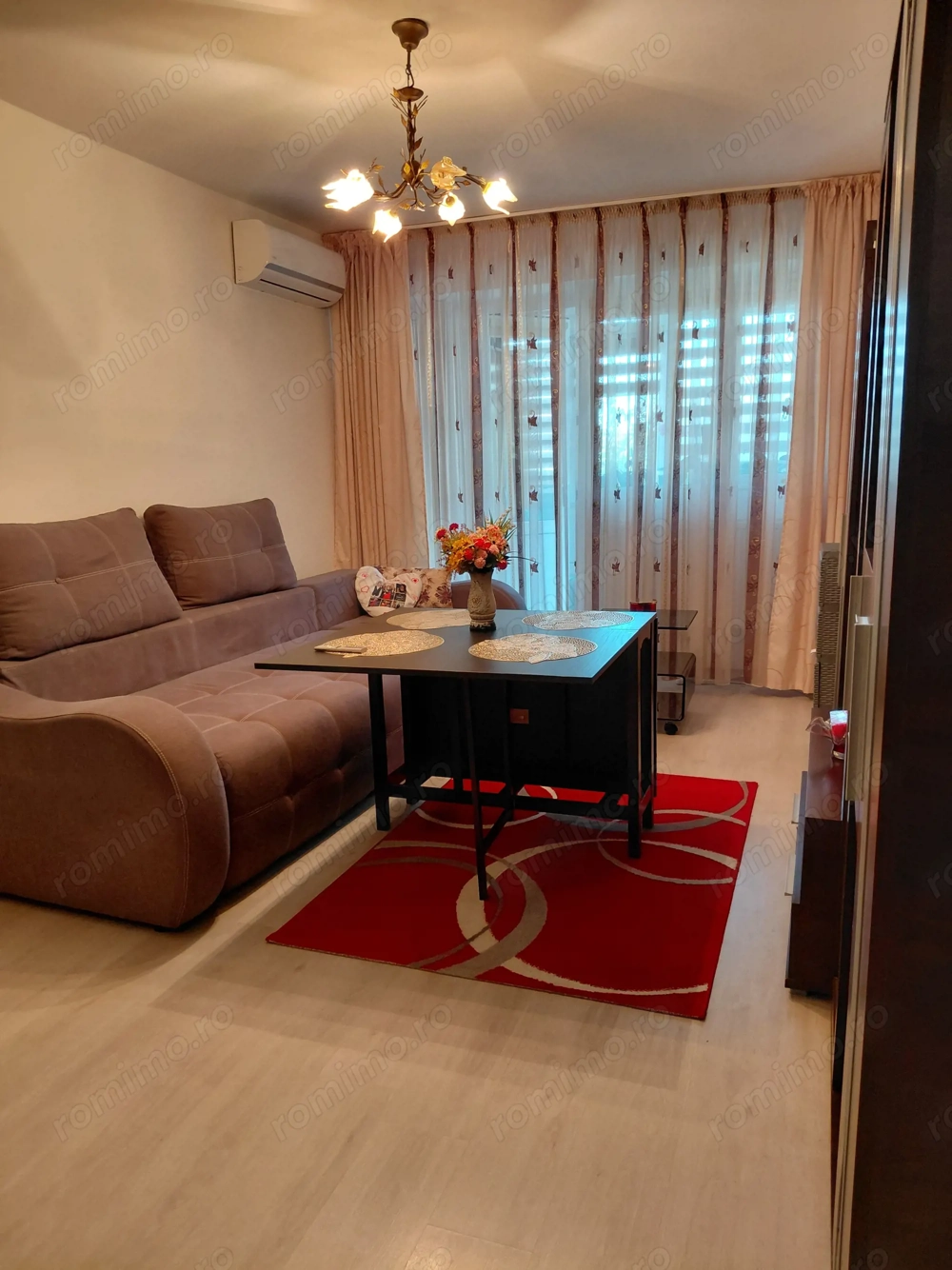  Oportunitate! 2 camere decomandat, etaj 1/4, 2 balcoane – General