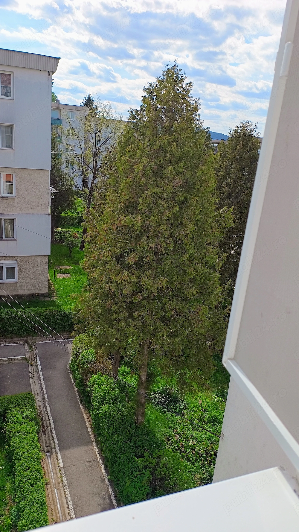De vânzare apartament cu 2 camere 