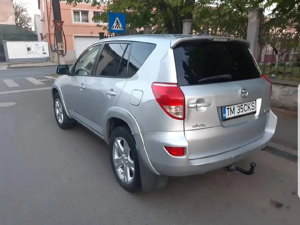 vand sa schimb toyota rav 4 2006