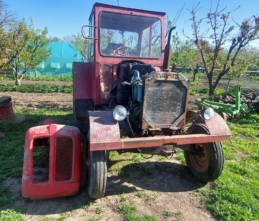 Tractor 615 SOM,68 cai putere